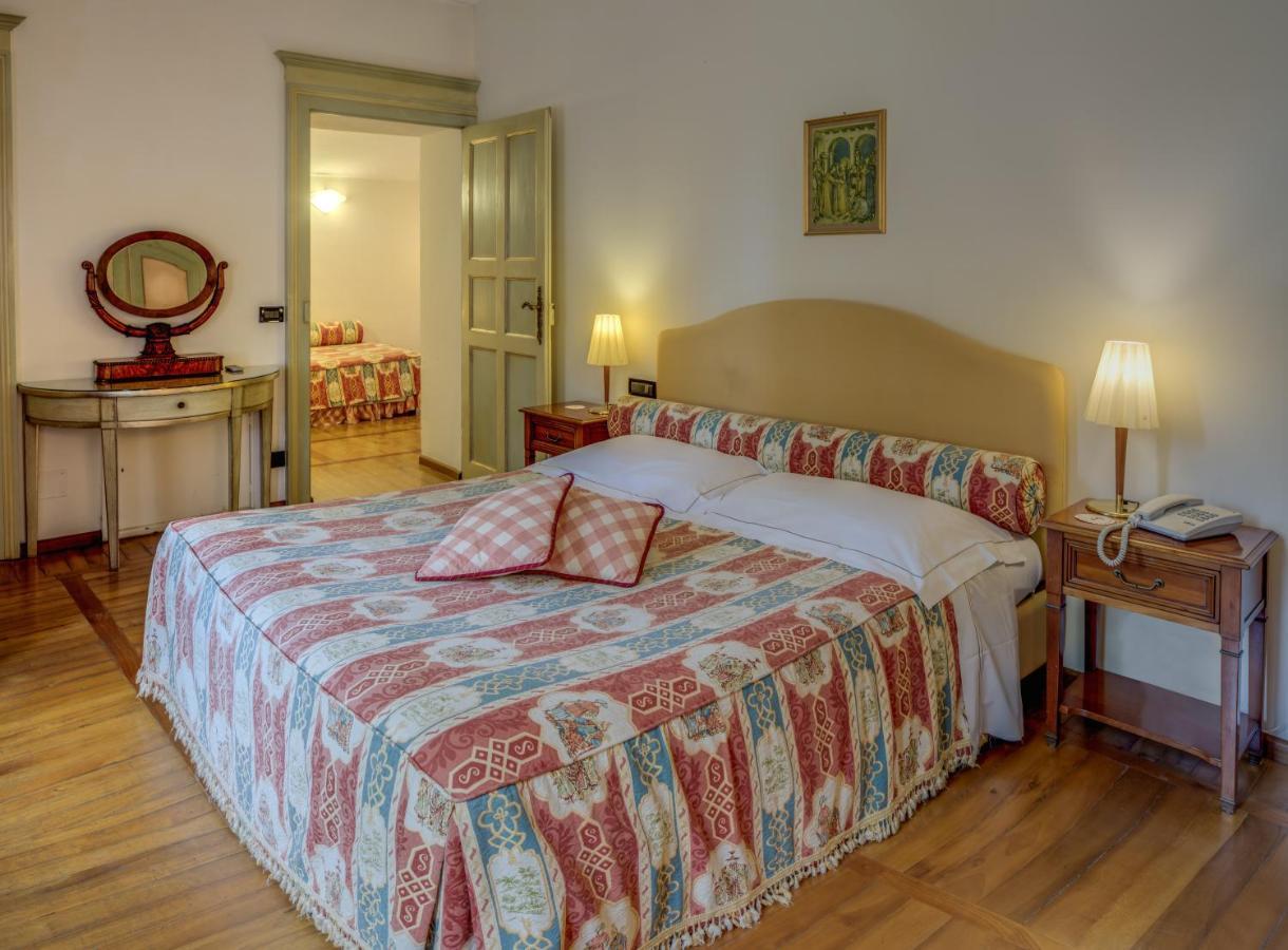 Hotel Castello Rosso Costigliole Saluzzo Exterior foto