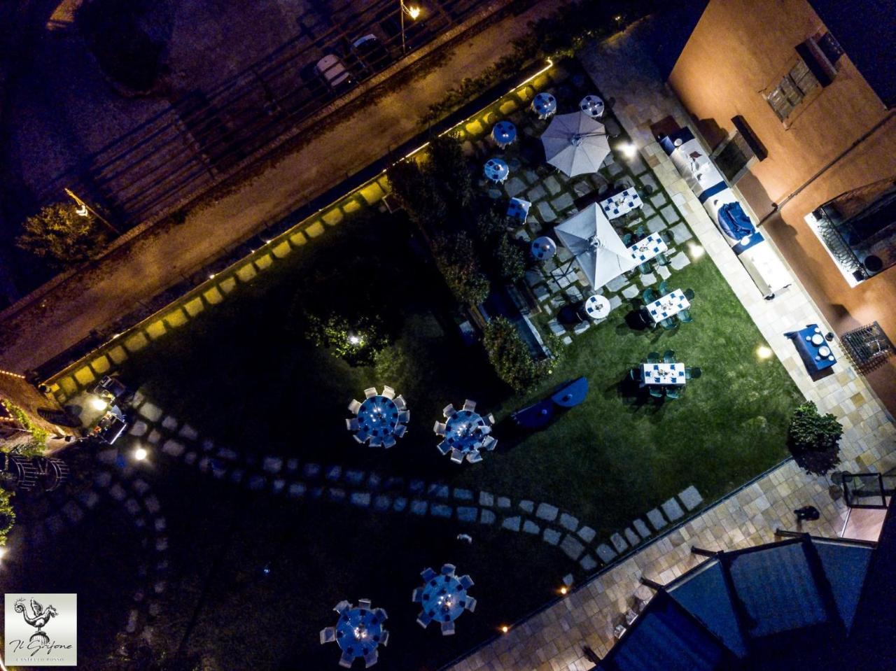 Hotel Castello Rosso Costigliole Saluzzo Exterior foto