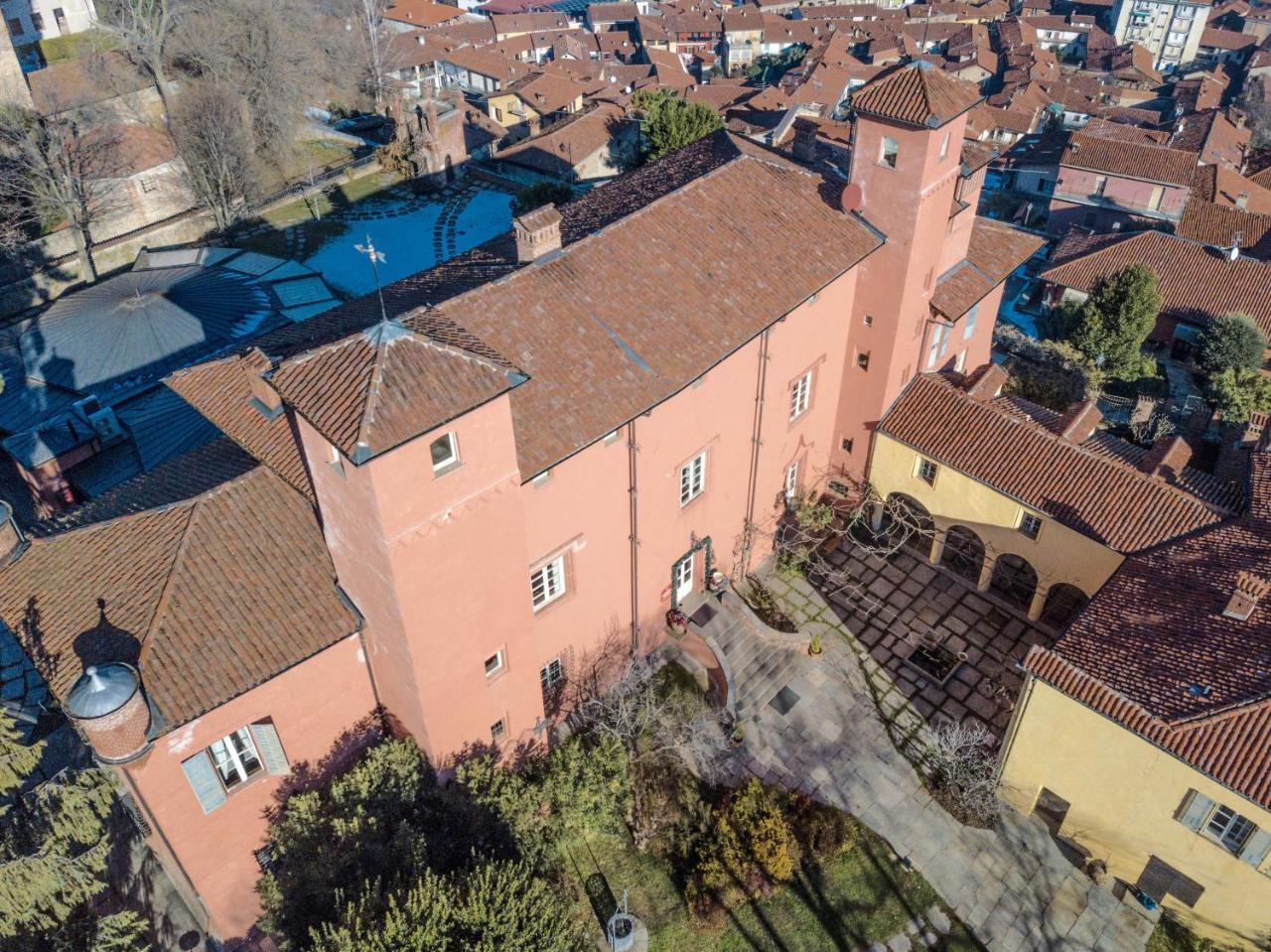 Hotel Castello Rosso Costigliole Saluzzo Exterior foto